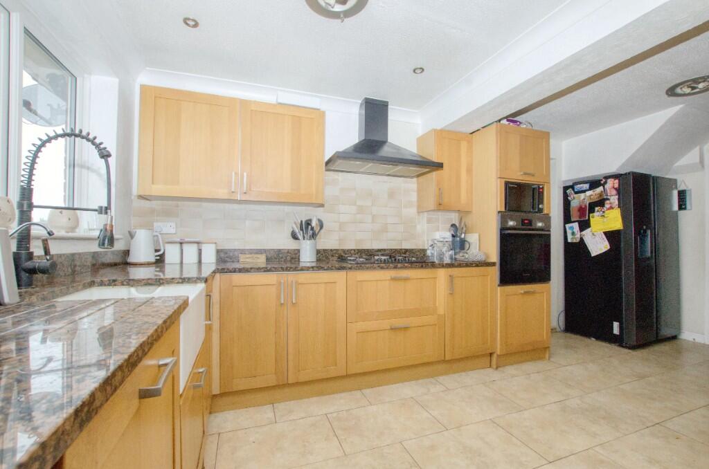 Sunvale Close, Southampton, Hampshire, SO19 photo 4
