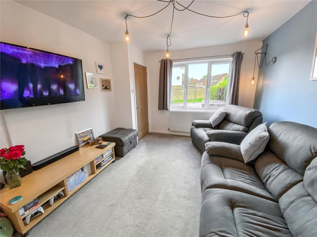 3, Lime Crescent, Willand, Cullompton, EX15 photo 2
