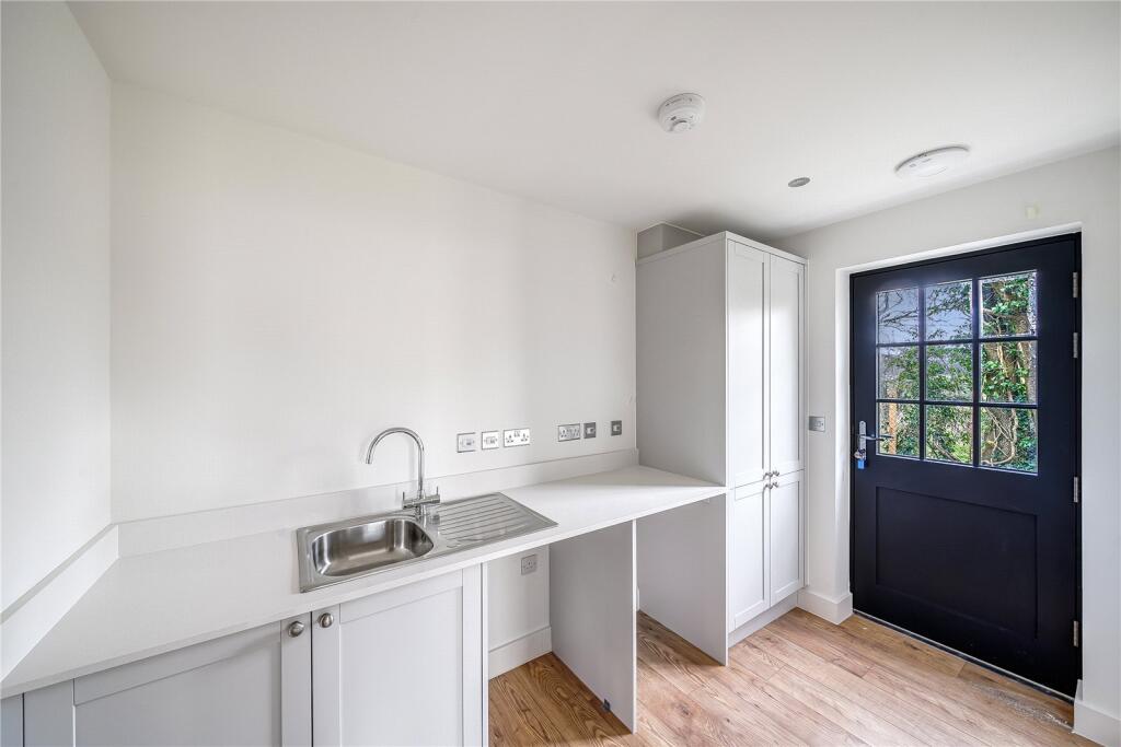 Additional image 8 of King Alfreds Drive, Wincanton, Somerset, BA9