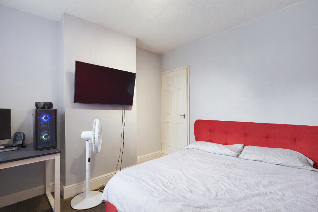 Tudor Road, Leicester, Leicestershire, LE3 - View 6