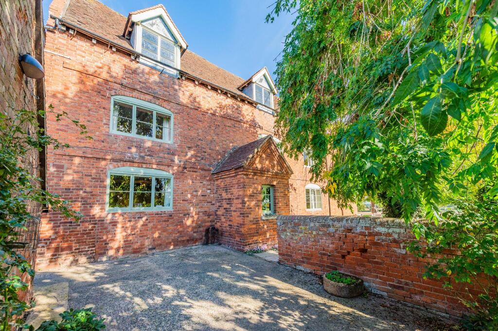 Betton Grange, Betton Strange, Cross Houses, Shrewsbury photo 3