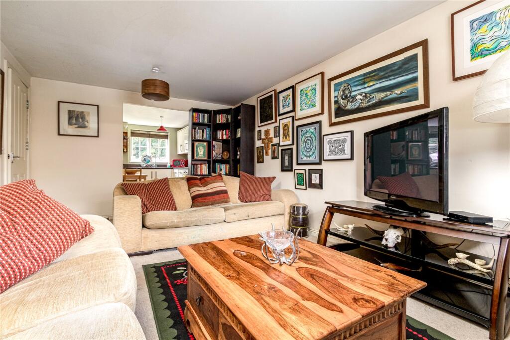 Marle Close, Pentwyn, Cardiff, CF23 photo 3