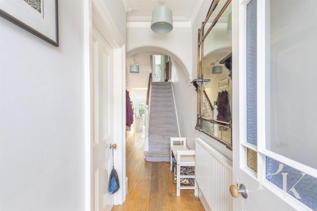 Addison Road, Hove photo 4