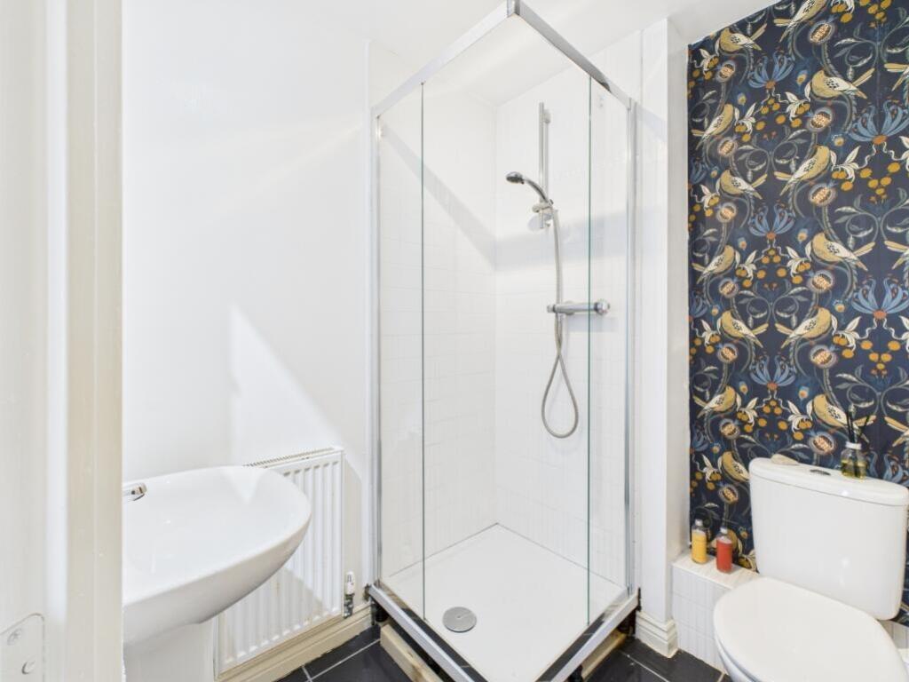 Additional image 15 of 2 Hutton Close, Thornbury, Bradford