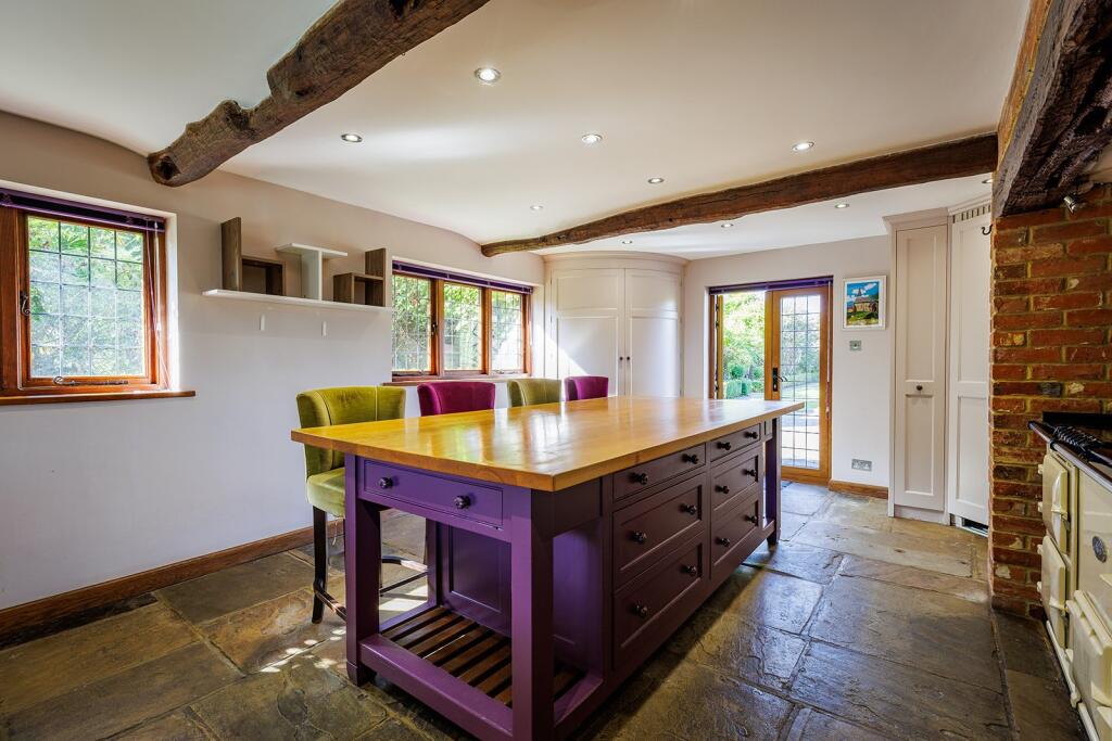 House in Mole Valley, Capel - More