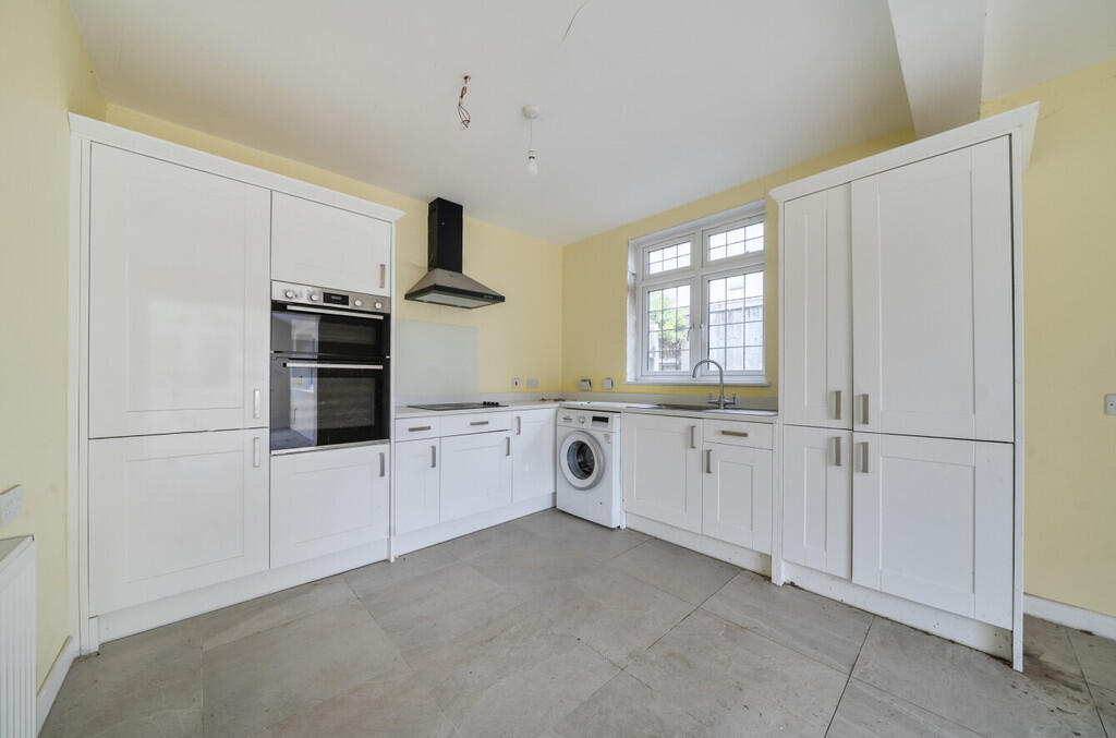 House in London - View 4
