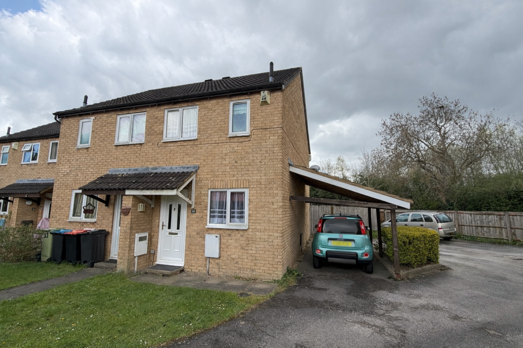 Main image of property: Empingham Close, Bletchley, MK2