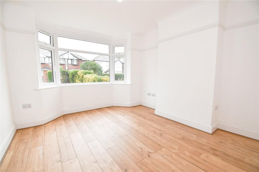 Cornelius Drive, Pensby, Wirral photo 3
