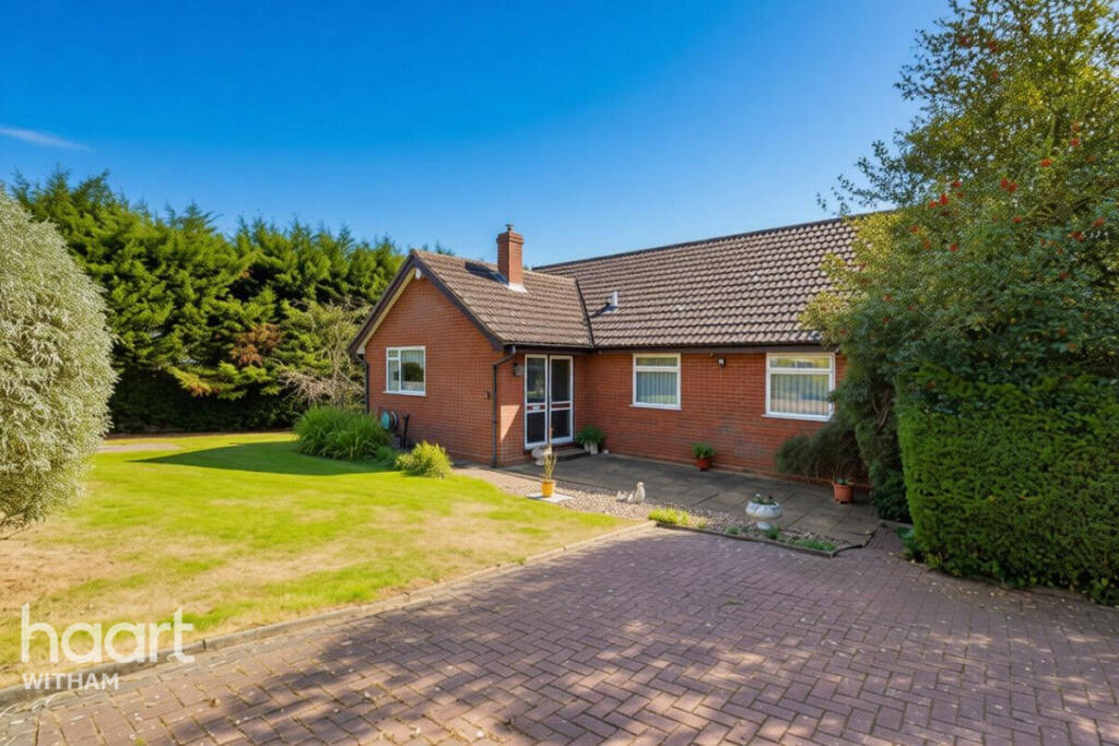 Walden House Road, Great Totham photo 3