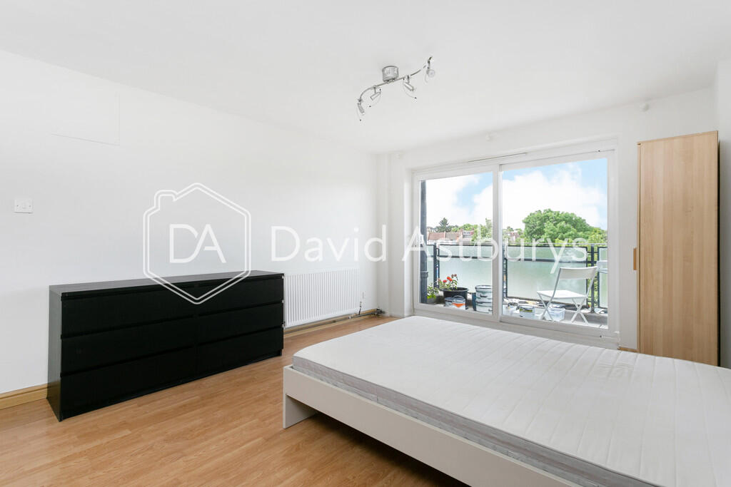 Main image of property: Waterfall Road, Arnos Grove, London
