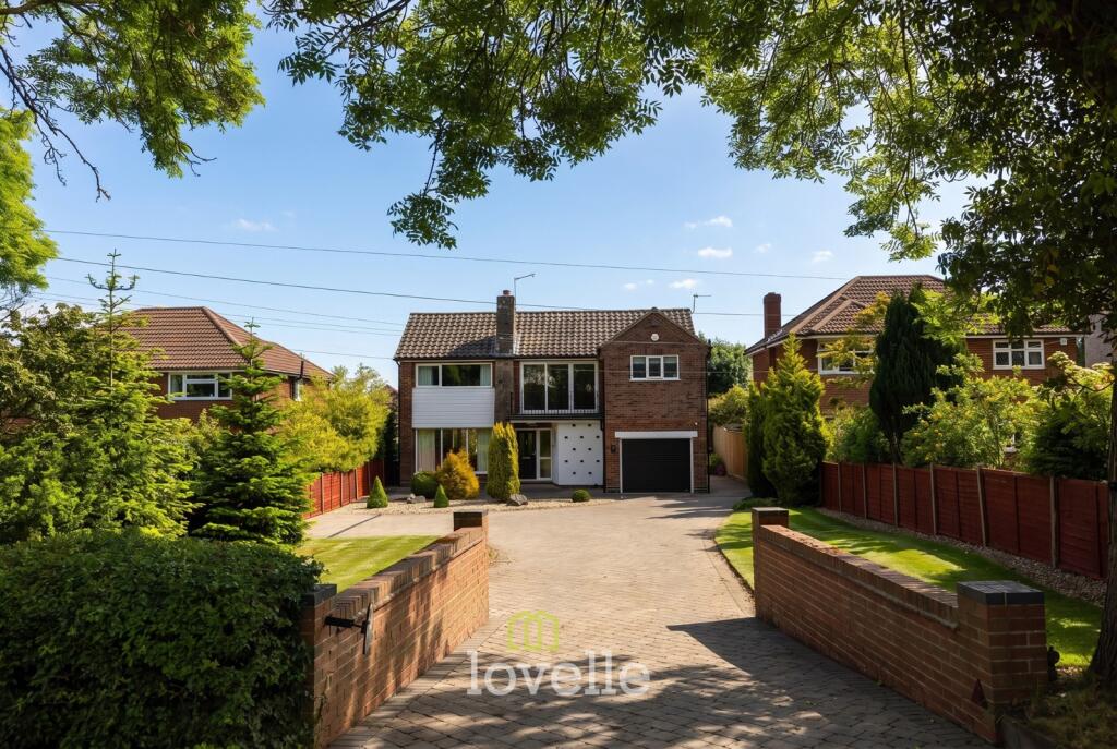 Main image of property: Stallingborough Road, Healing, DN41