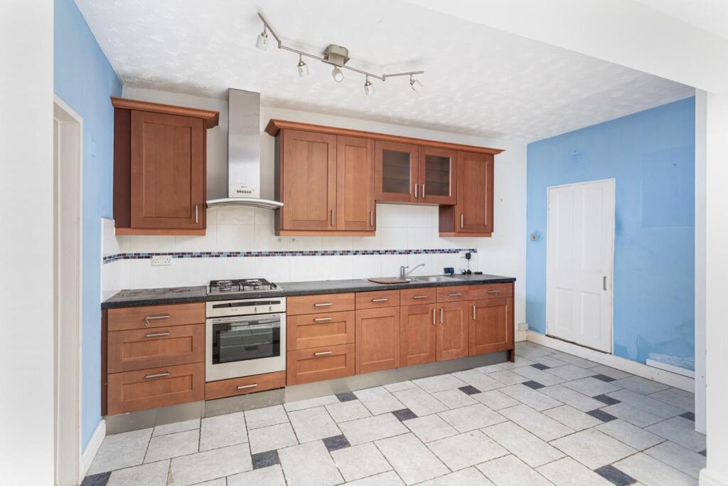 House in York - View 4
