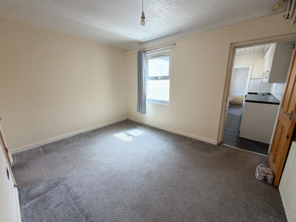Cuthbert Street, Highbridge, Somerset, TA9 photo 3