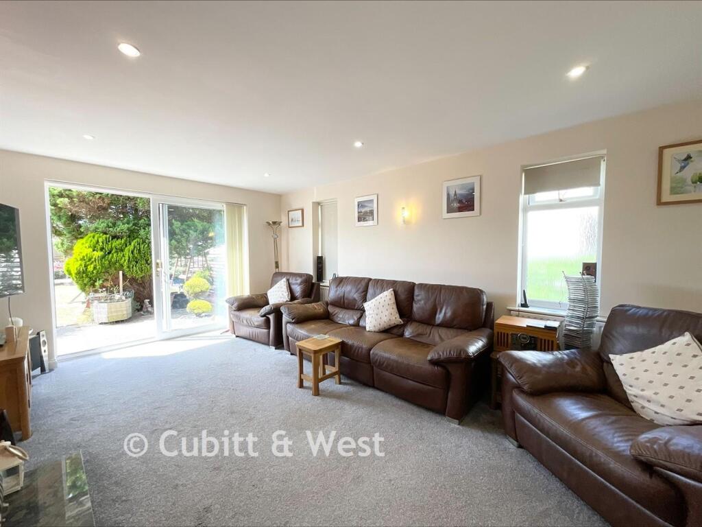 House in Adur, Sompting - View 2