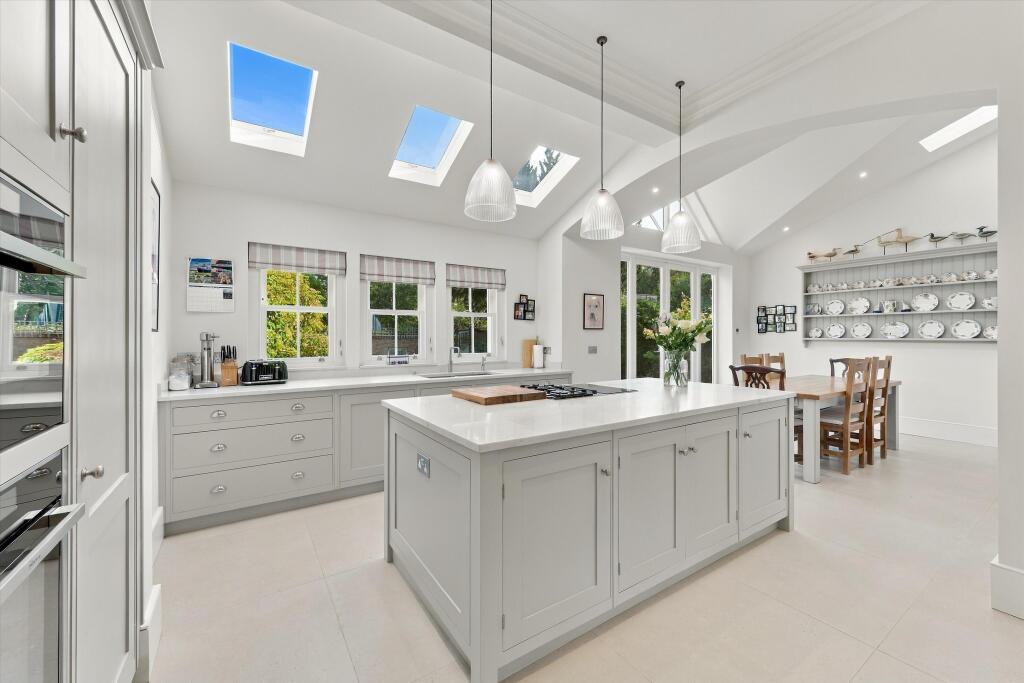 House in London - View 4