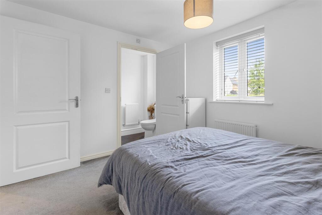 Splice Lane, Hailsham - View 4