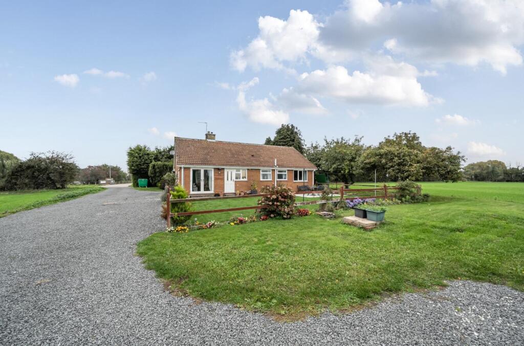 Bishopdyke Road, Cawood, photo 3
