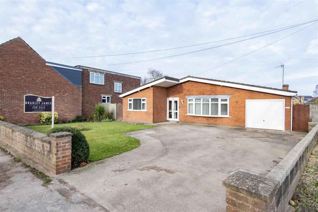 Main image of property: High Street, Gosberton, Spalding