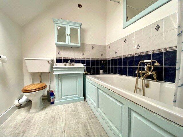 House in Southampton - View 2