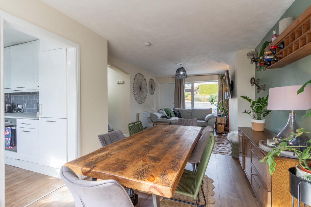 Llwyn Derw, Mynydd Isa, CH7 6 photo 5