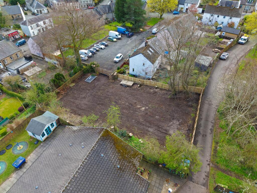 Main image of property: Loom Walk, Kilbarchan