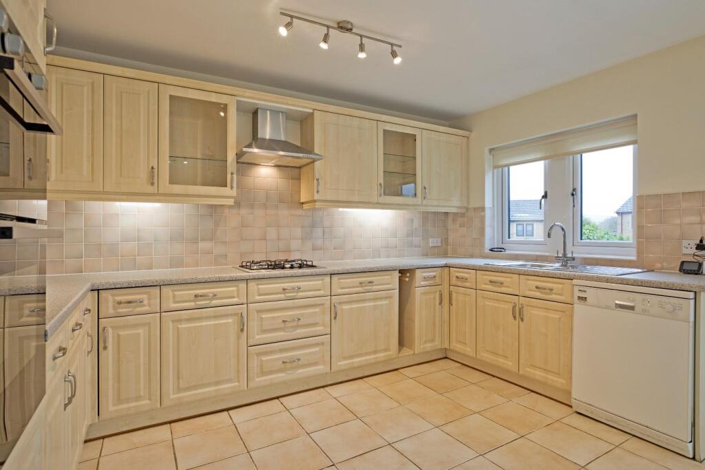 Broadfield Way, Addingham photo 3