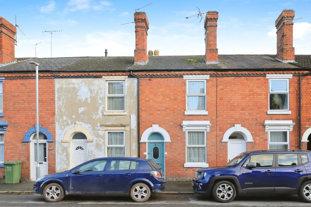 2-bed terraced on Lorne Street, KIDDERMINSTER, £160,000