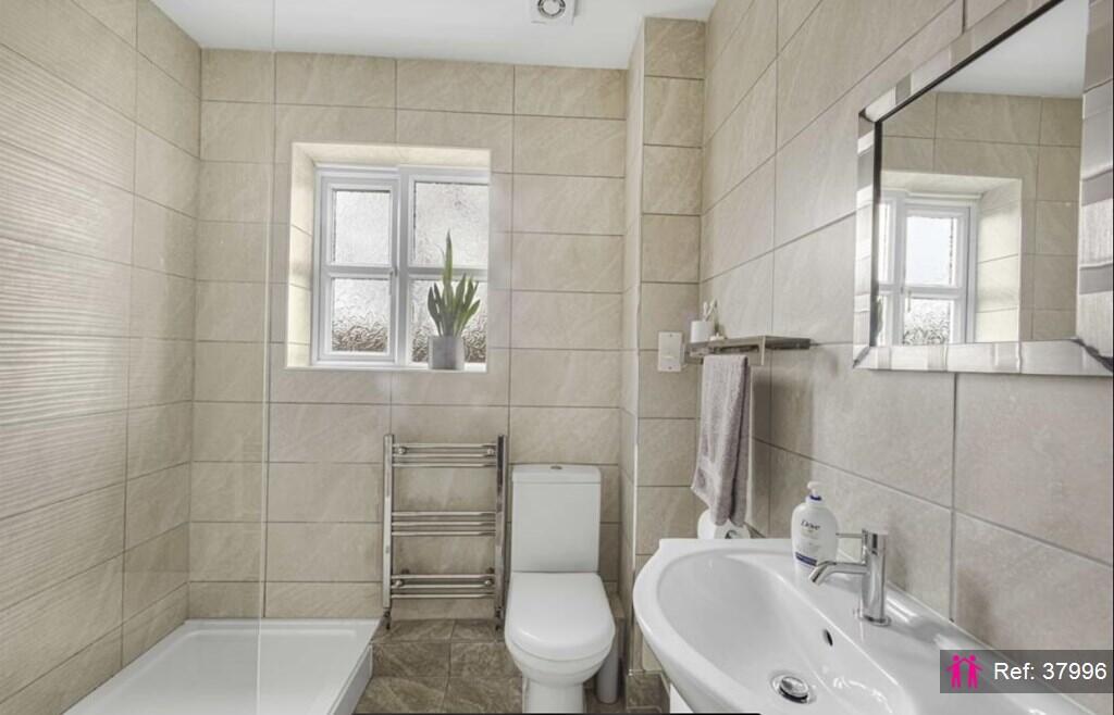 Apartment in Warrington - View 4
