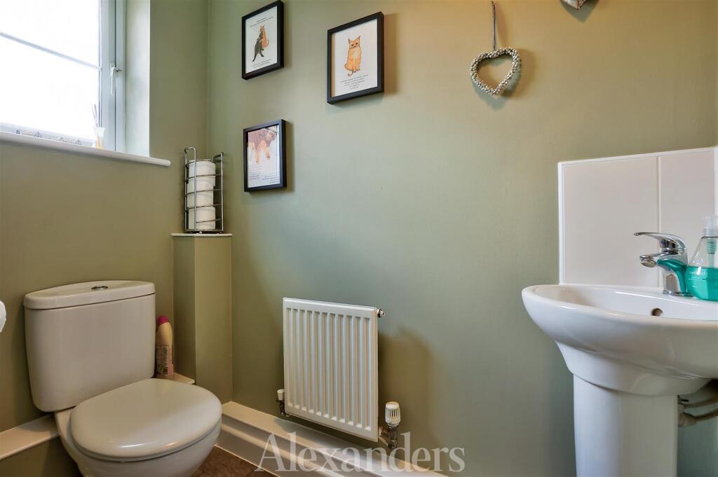 House in Melton, Leicestershire - More