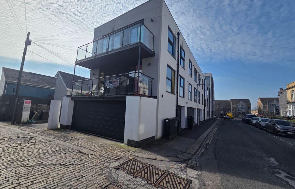 Main image of property: Greenbank Terrace, Plymouth, PL4