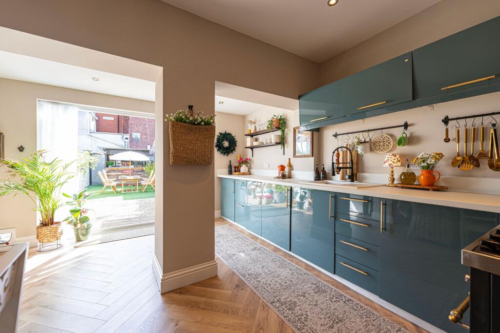 Walford Street, Newport, NP20 photo 4