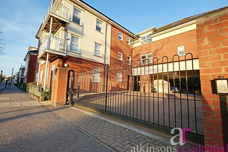 Main image of property: Taverners Lodge, 20 Cockfosters Road, Barnet, EN4