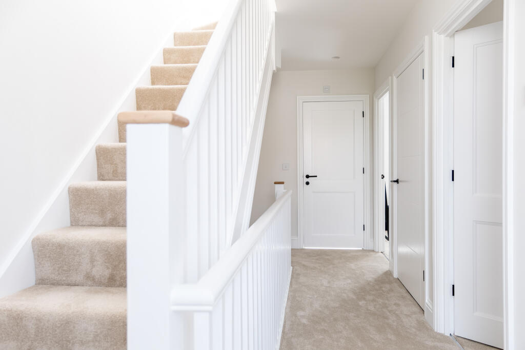 House in London, South End, New Eltham - More