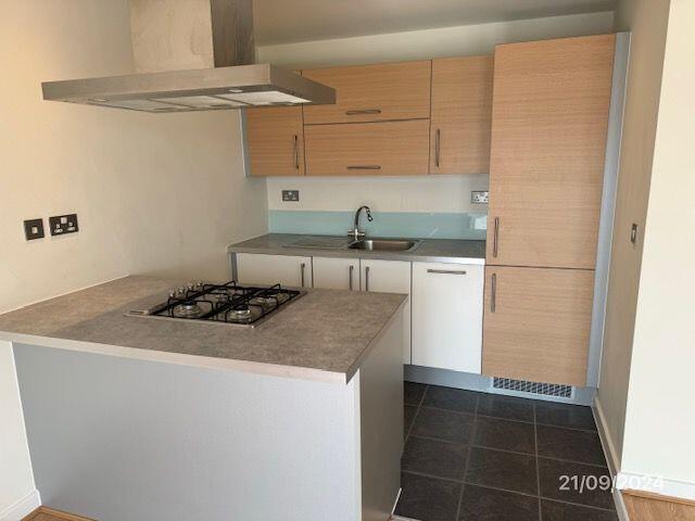 Apartment in London - View 5