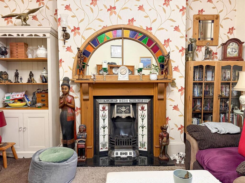House in Pudsey, Stanningley - View 5