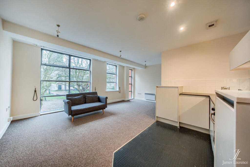 Apartment in Birmingham, Jewellery Quarter - View 5