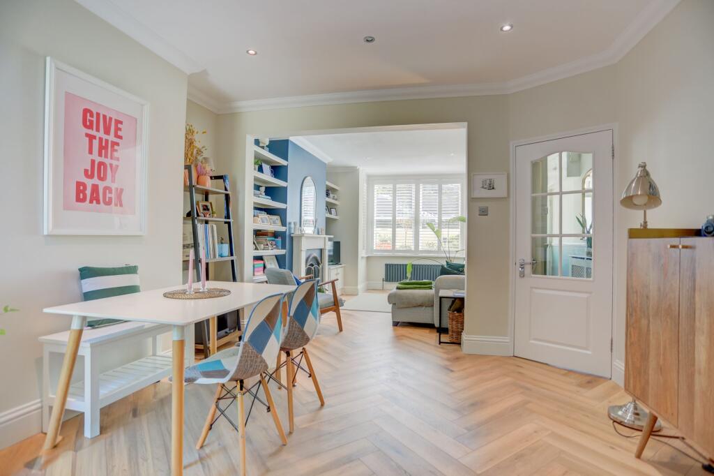 House in Brighton - View 2