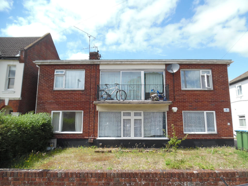 Main image of property: Suffolk Avenue, Southampton, Hampshire, SO15