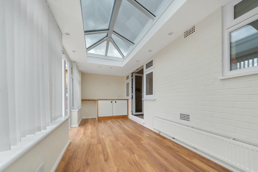 House in Rochester - View 4