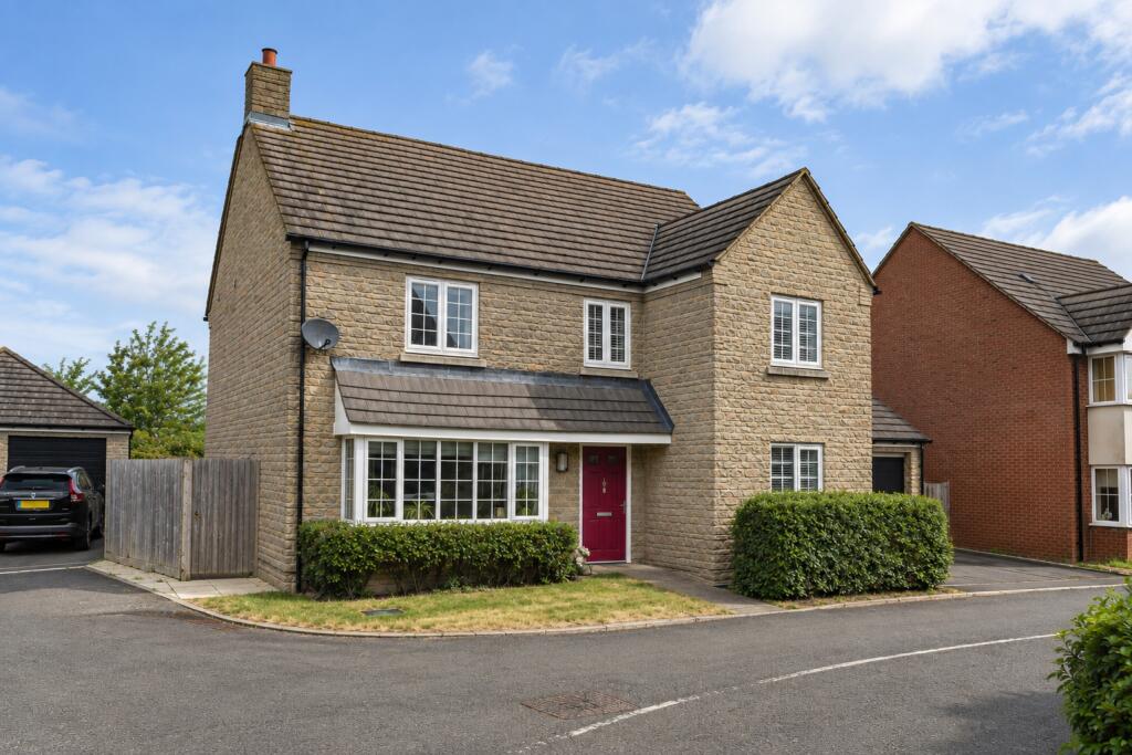 Main image of property: Chilton Field Way, Chilton, Didcot, Oxfordshire, OX11