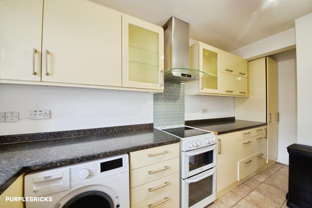 Apartment in London, Winchmore Hill - View 4