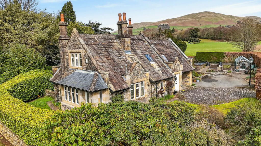 Main image of property: Ingmire Lodge, Sedbergh, LA10