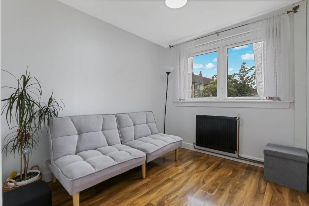 House in Paisley - View 5