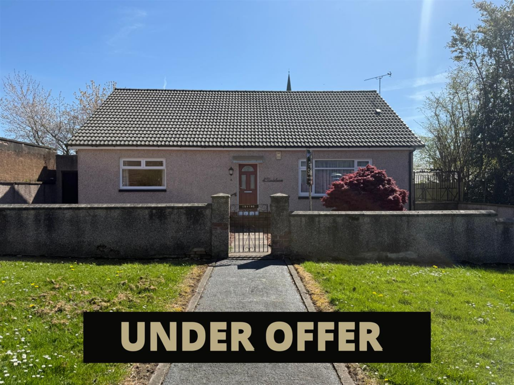 2-bed detached on Sunderries Road, Dumfries, £225,000