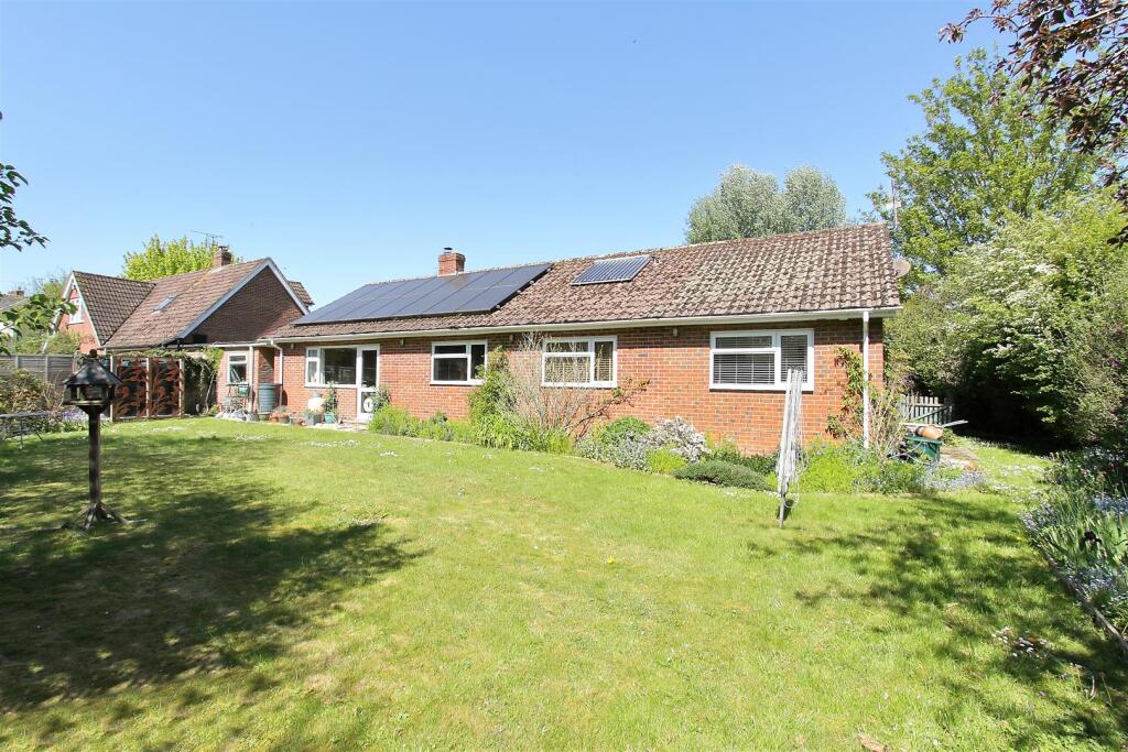 Main image of property: Dixons Lane, Broughton, Stockbridge