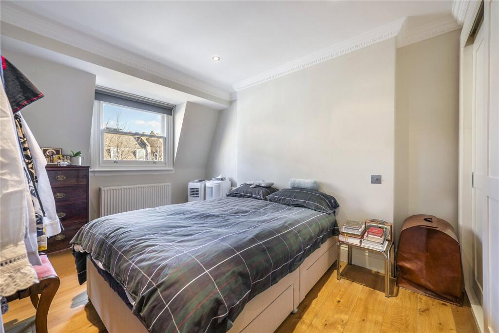Apartment in London - View 4