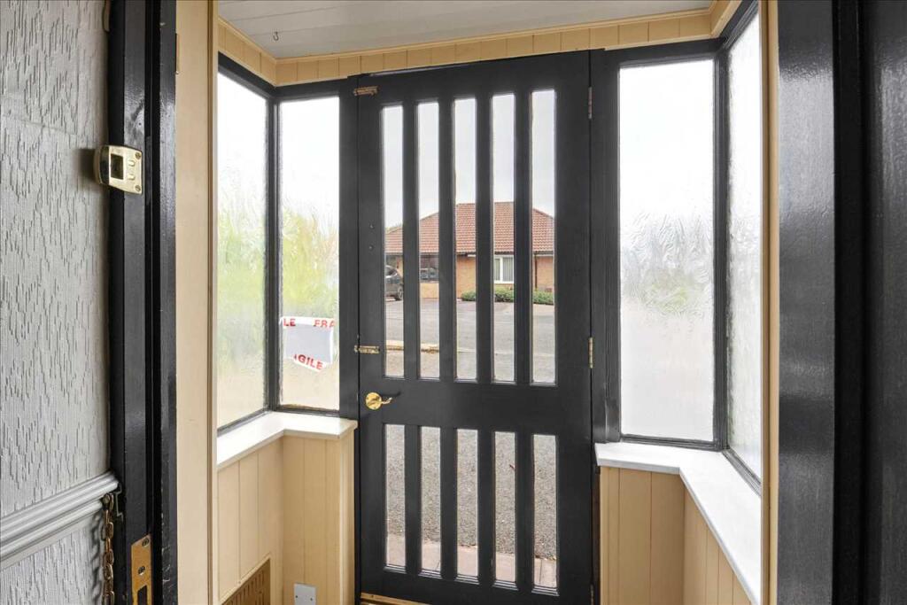 House in Milton Keynes, Wavendon Gate - View 4