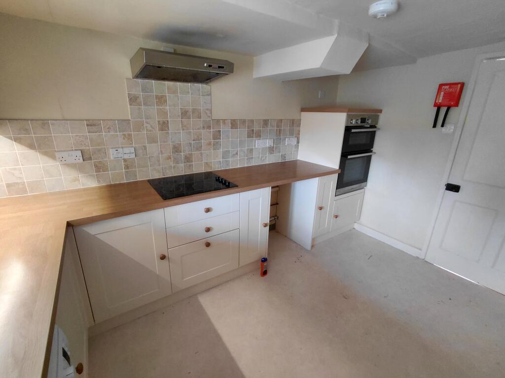 House in Exeter - View 4