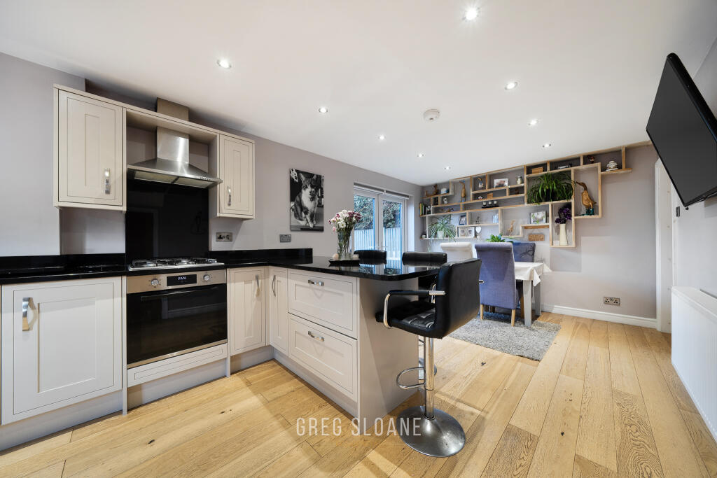 Heron Drive, Shrewsbury, Shropshire photo 4