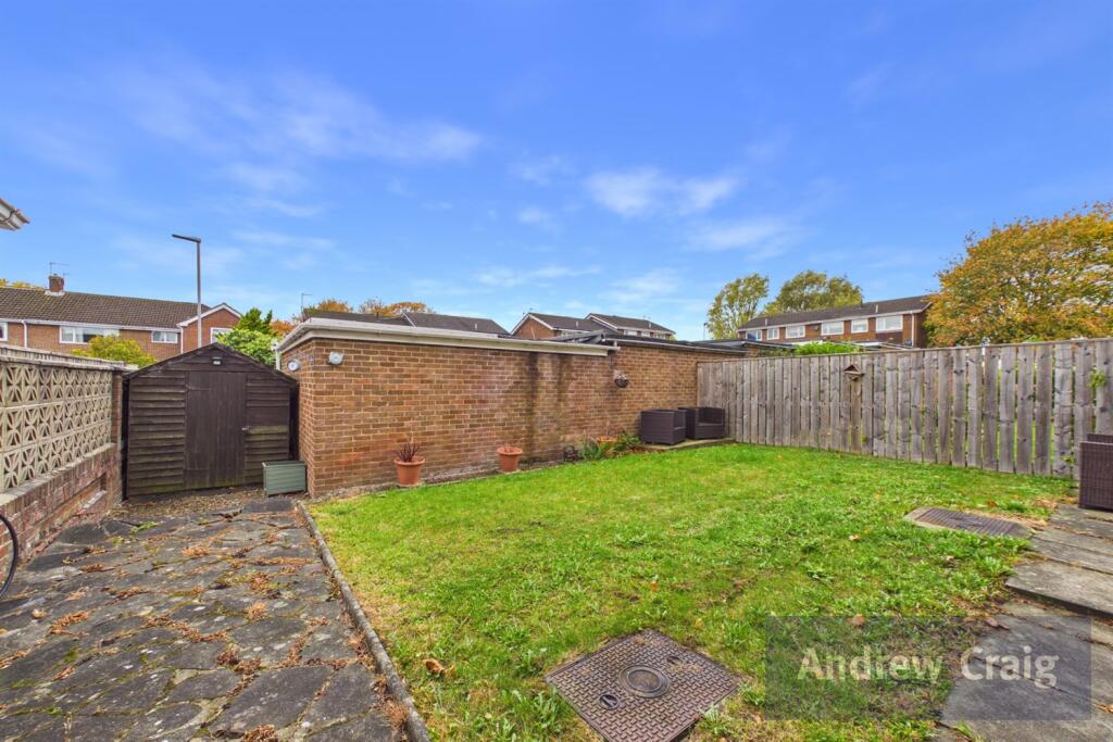 Chatton Close, Chester Le Street photo 4